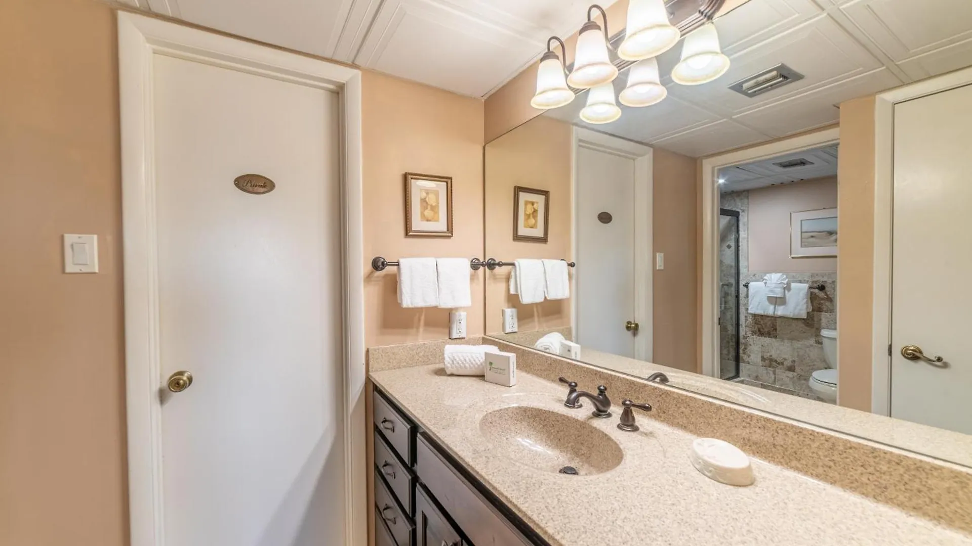 Edgewater L301 'The Nauti Starfish' Villa Panama City Beach Holiday home